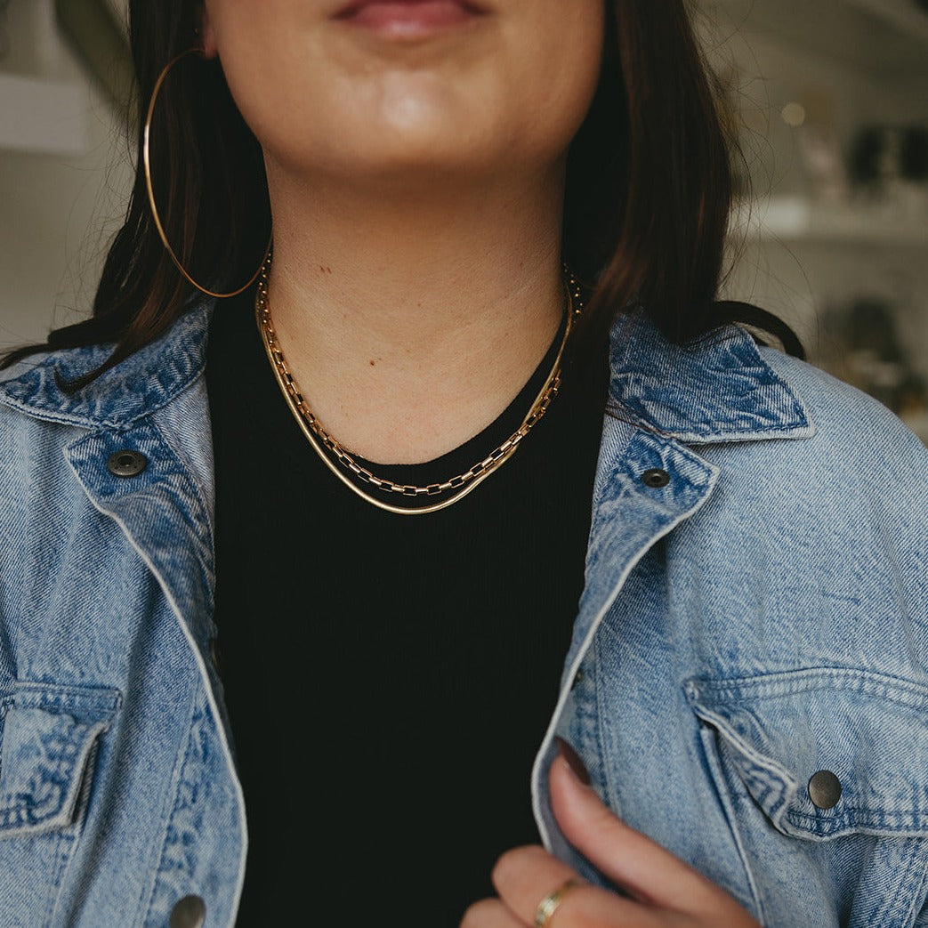 Bowie Herringbone Necklace