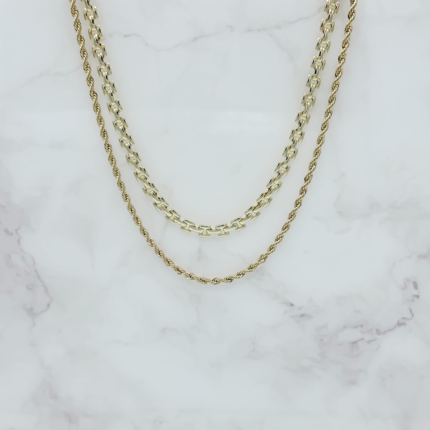 Asher Chain Link Necklace