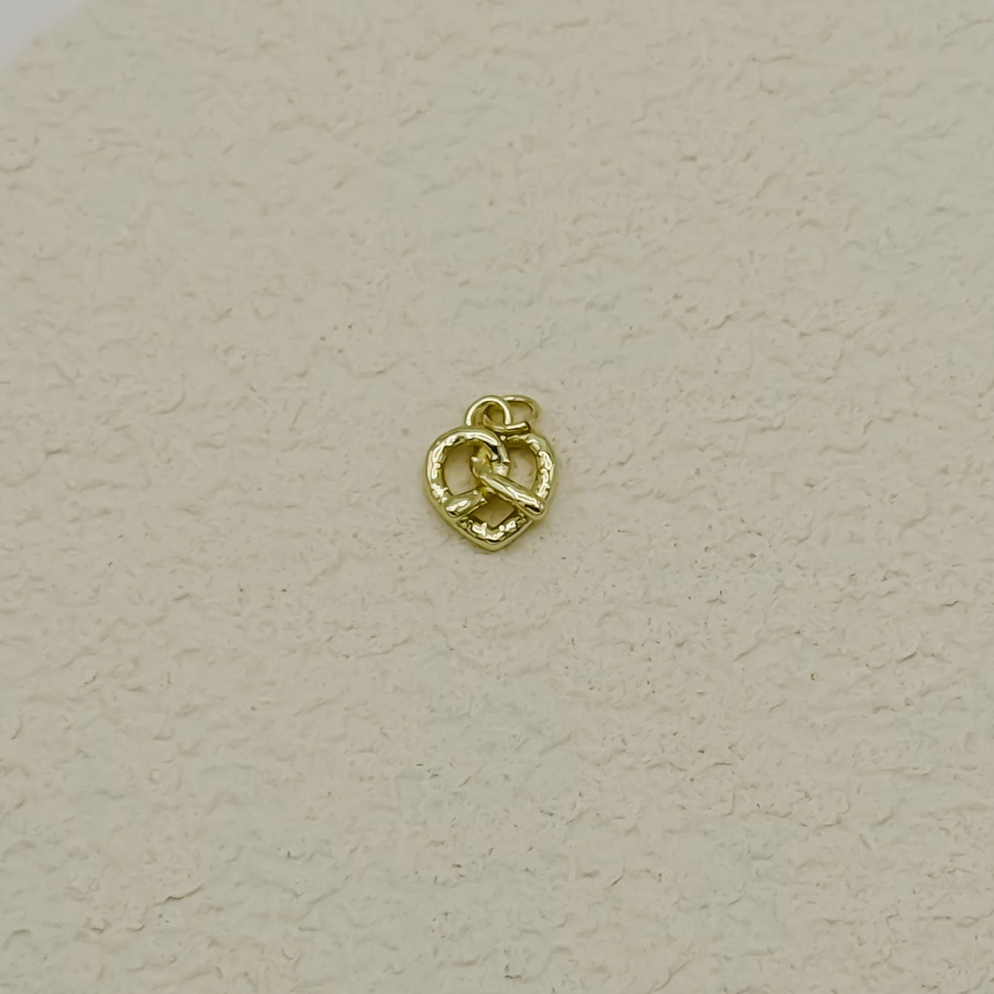 Pretzel Charm