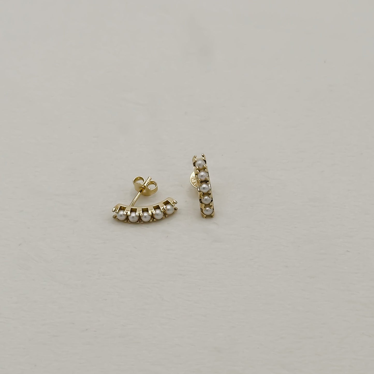 Millie Pearl Stud Earrings