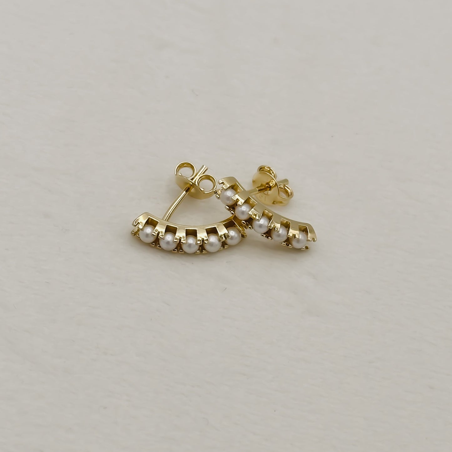 Millie Pearl Stud Earrings